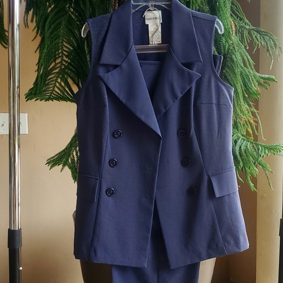 Fashion Bug Vest Pantsuit - Picture 1 of 3